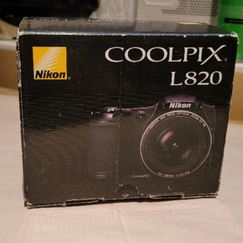Nikon COOLPIX L820 Digital Camera